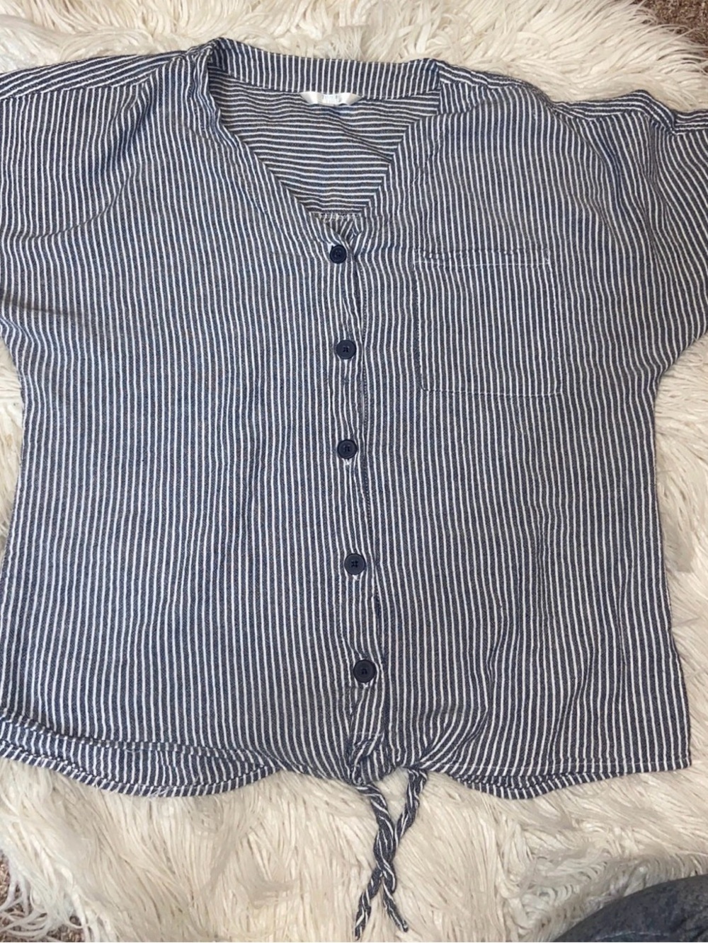 Time and Tru women’s small Striped Button-Down Tie hem top- Navy and White